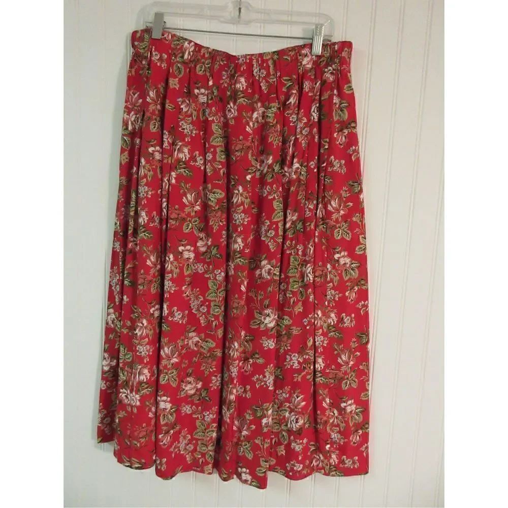 Vintage Susan Bristol skirt red floral sz small